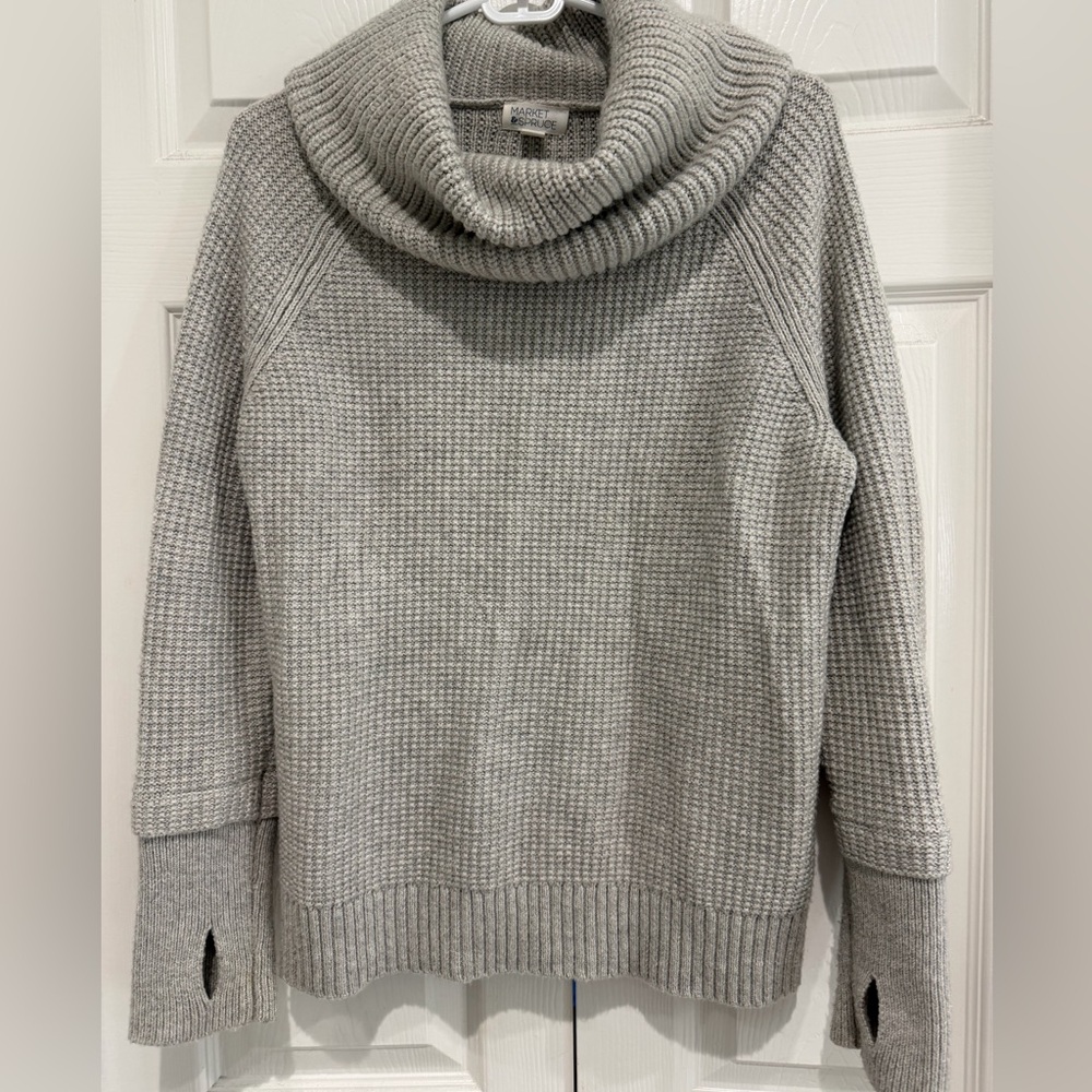 Market & Spruce Light Gray Cowl Neck Sweater - MP